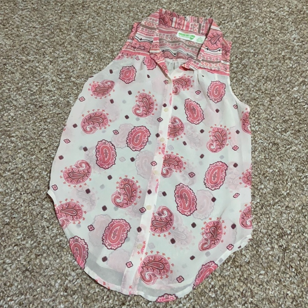 NWT Paisley Button Down Tank